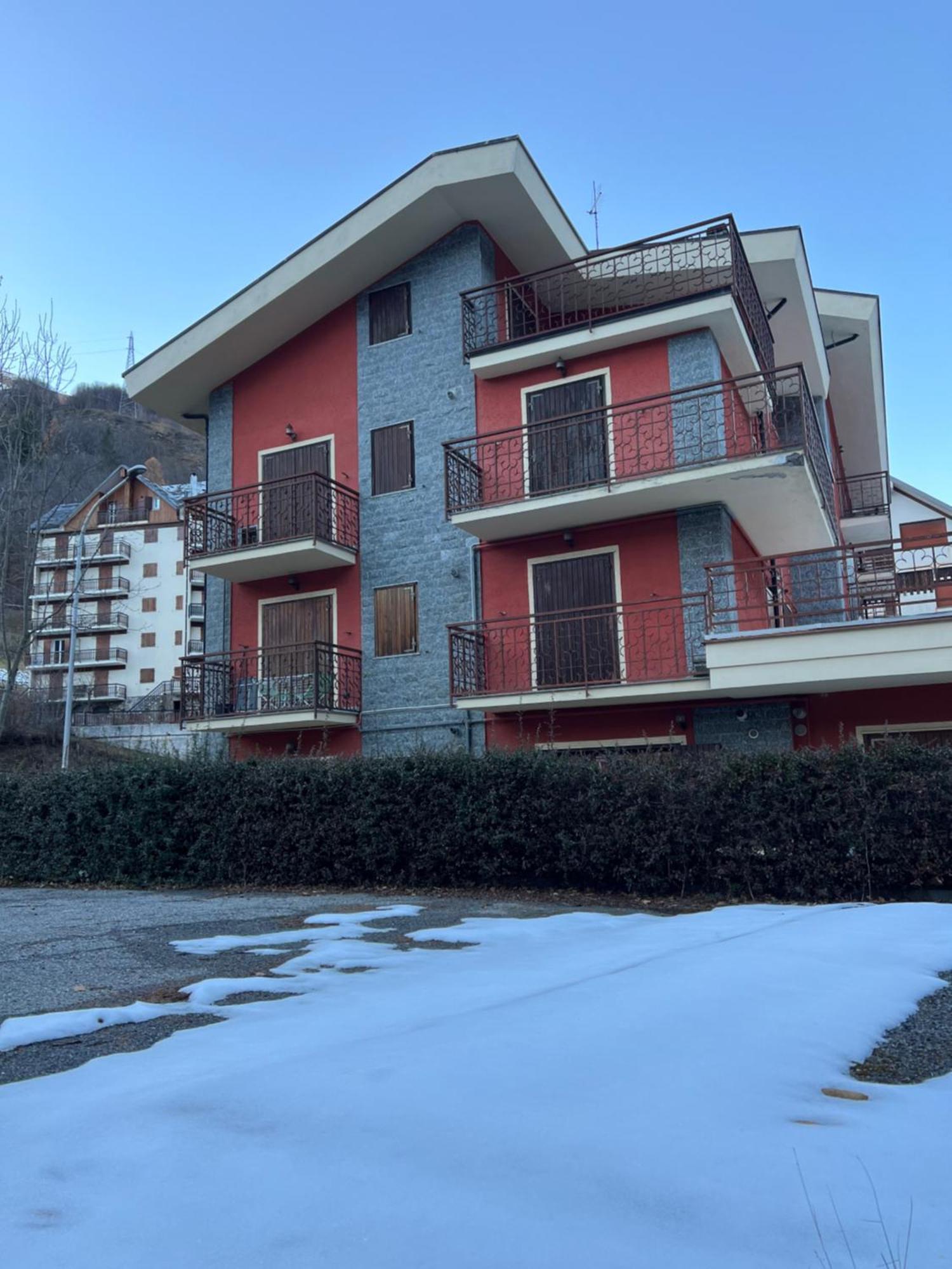 Limone Central Suite Mountain View Лимоне Пиемонте Екстериор снимка